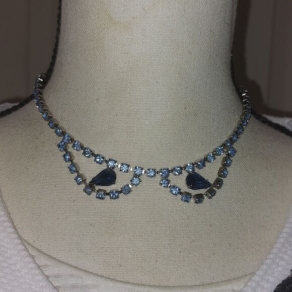 Stunning Vintage Blue Rhinestones Collar Necklace Hook Clasp Bridal Gala Prom - Picture 2 of 7